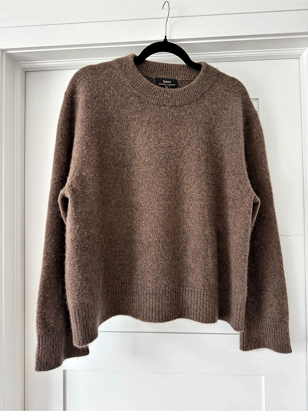 Quince Luxe Mongolian Cashmere Crewneck Sweater, Brown, Size Large - Picture 9 of 9